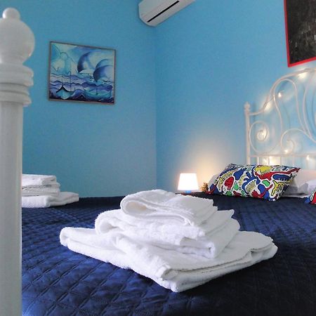 Garibaldi Holiday House Nápoly Kültér fotó