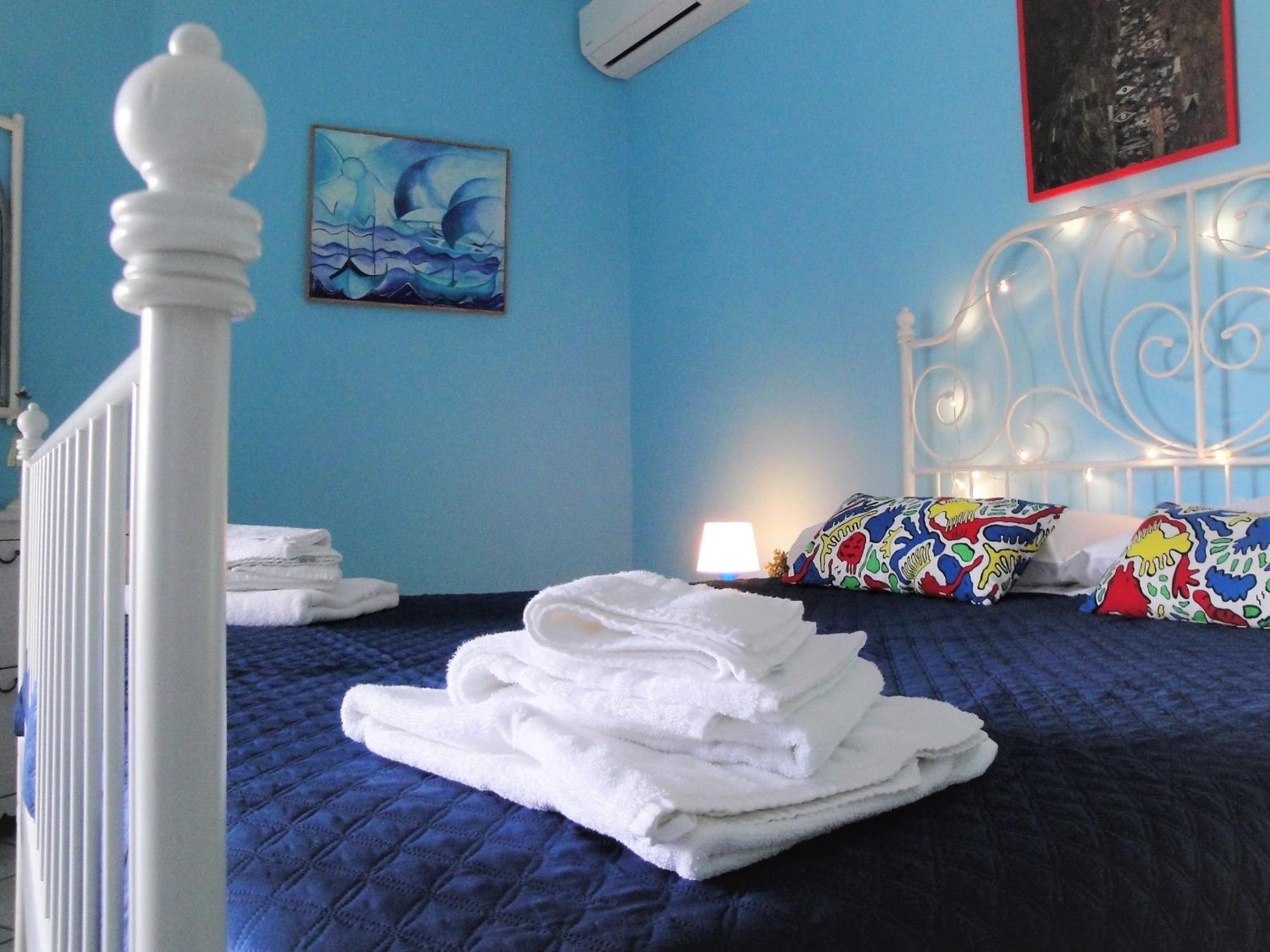 Garibaldi Holiday House Nápoly Kültér fotó