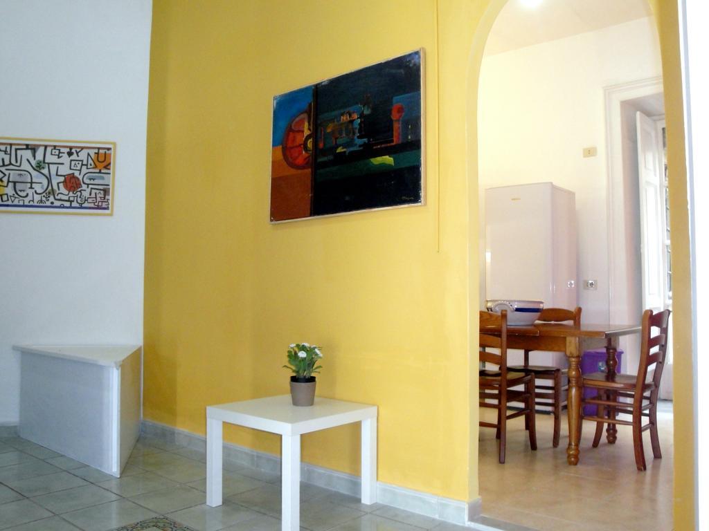Garibaldi Holiday House Nápoly Kültér fotó