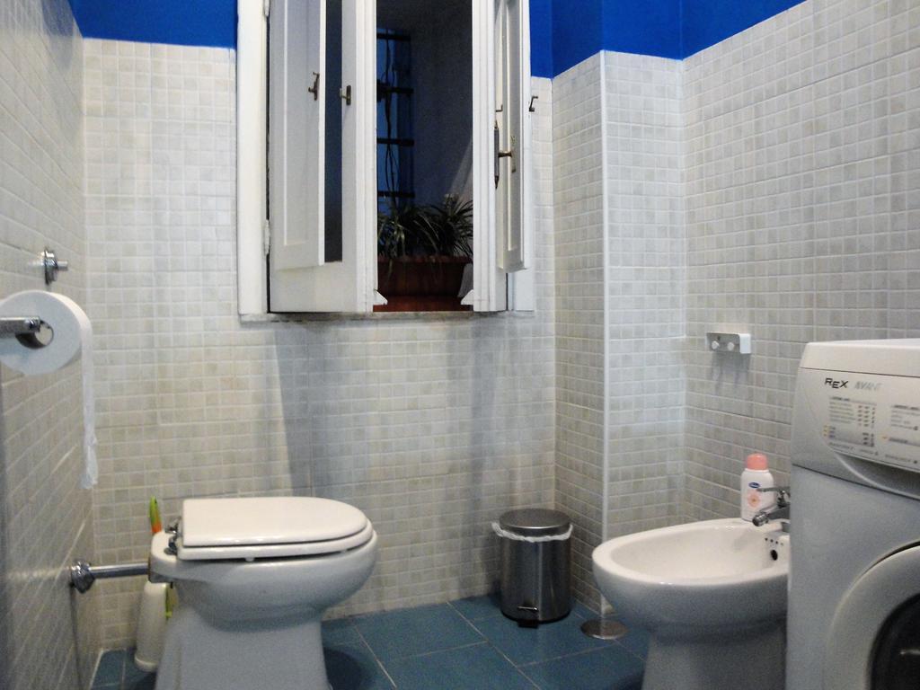 Garibaldi Holiday House Nápoly Kültér fotó